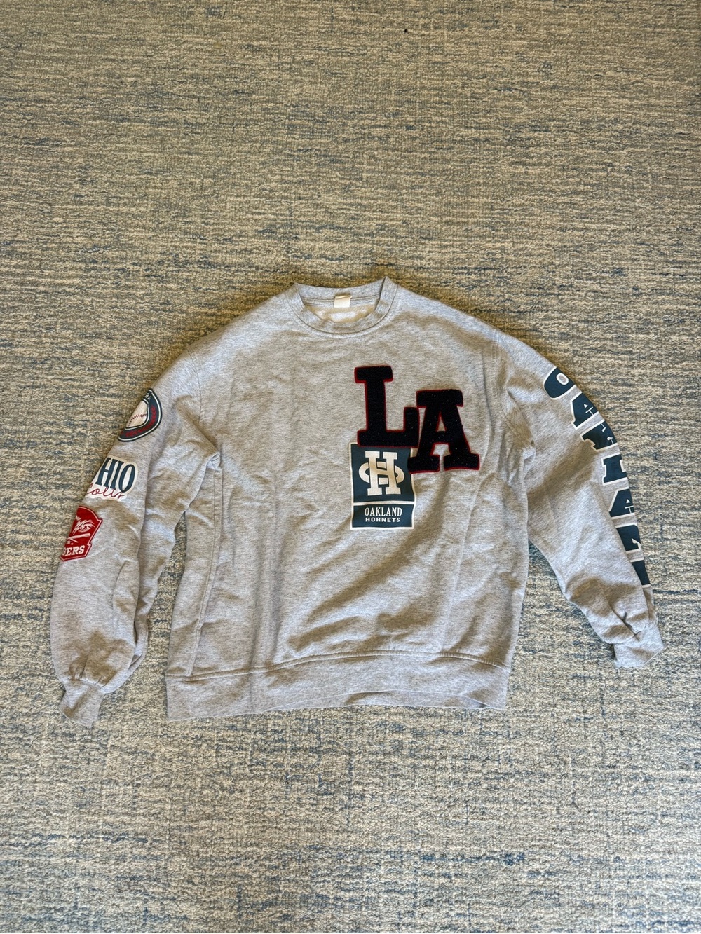 LA Grey Graphic Crewneck Sweatshirt